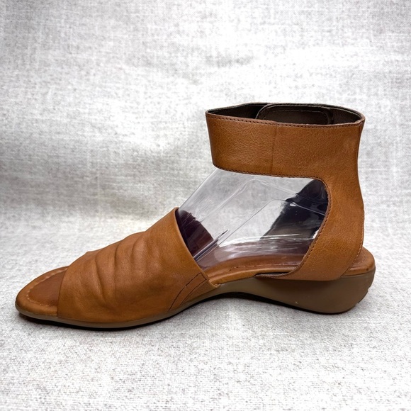 The Flexx brown leather wedge sandals ankle strap size 10/42 casual comfort boho - Picture 2 of 9